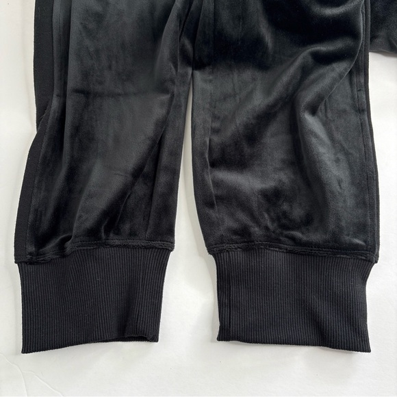 Champion Black Velour Women’s Jogger Sweatpants Large NWT Logo Athleisure - Picture 3 of 8